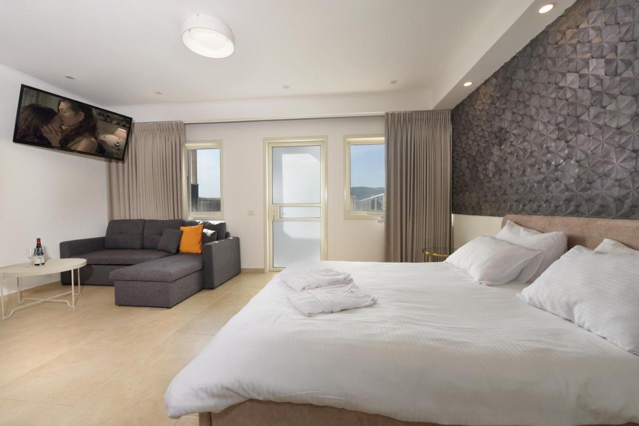 El Viso Verde Luxury Suites Хад Нес Екстериор снимка