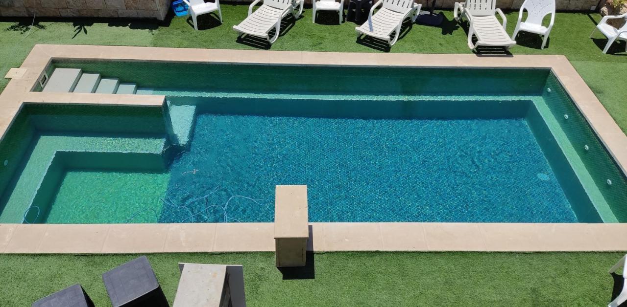 El Viso Verde Luxury Suites Хад Нес Екстериор снимка
